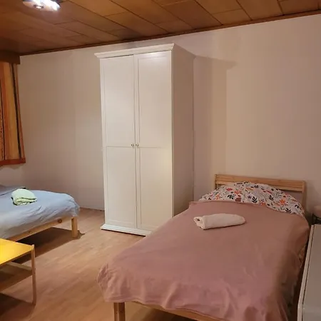Max Apartment