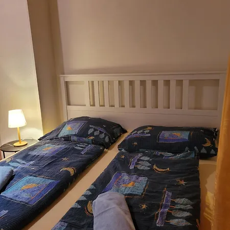 Max Apartment *
